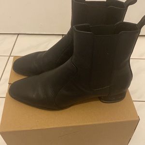 Massimo Dutti Leather Boots 41
